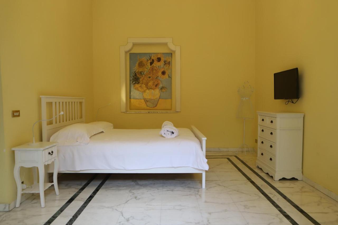 Piazza Dante Suites By Wonderful Italy Neapol Zewnętrze zdjęcie