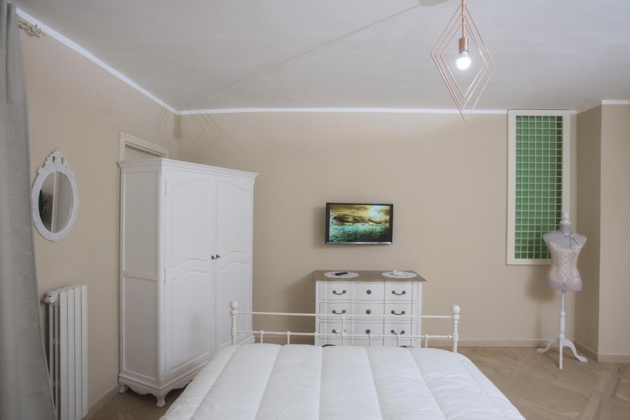 Piazza Dante Suites By Wonderful Italy Neapol Zewnętrze zdjęcie