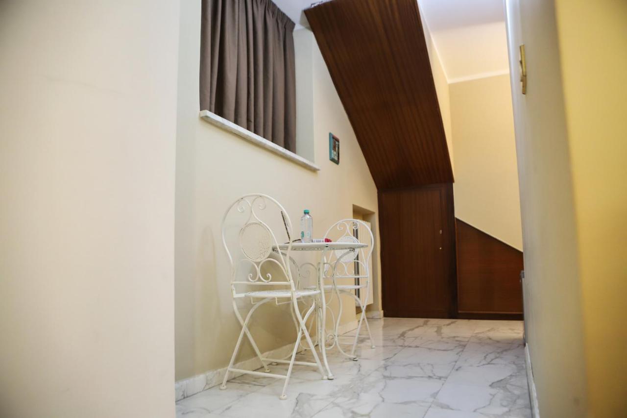 Piazza Dante Suites By Wonderful Italy Neapol Zewnętrze zdjęcie